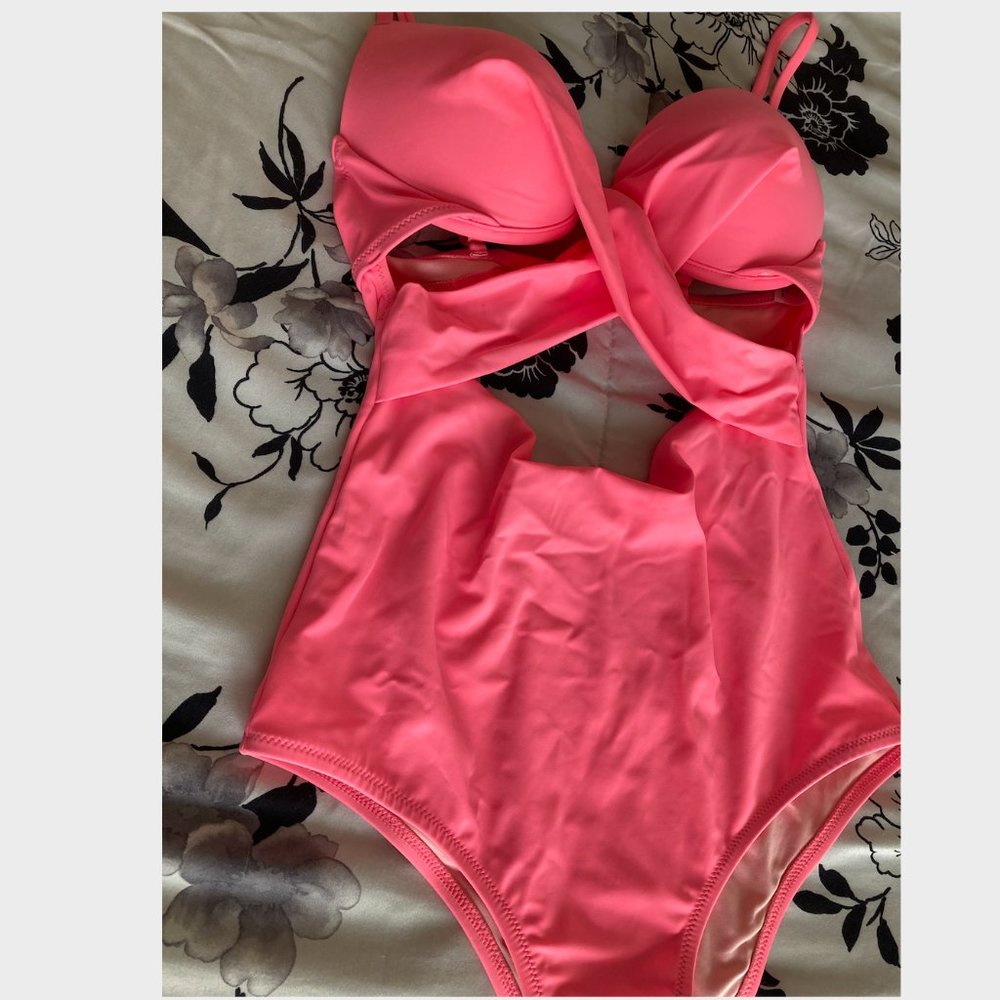 Coral Pink One-Piece Cut Out Swimsuit - Picture 3 of 7